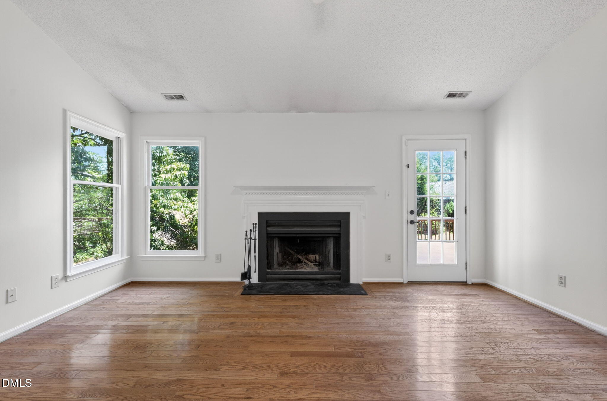 1821 Winway Drive Raleigh, NC 27610 - Photo 14 of 38