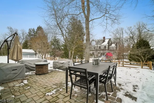 $1,325,000 | 120 Center Avenue, Chatham, NJ 07928