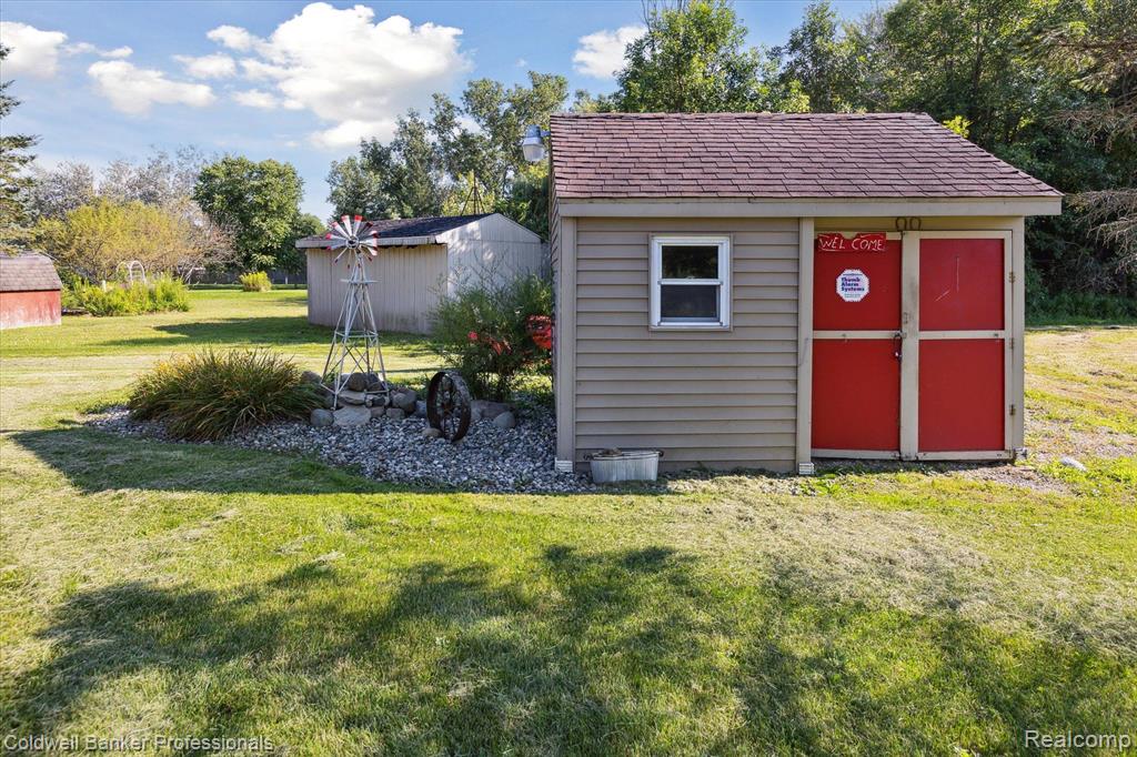 6443 Coldwater Road Flushing, MI 48433 - Photo 41 of 41