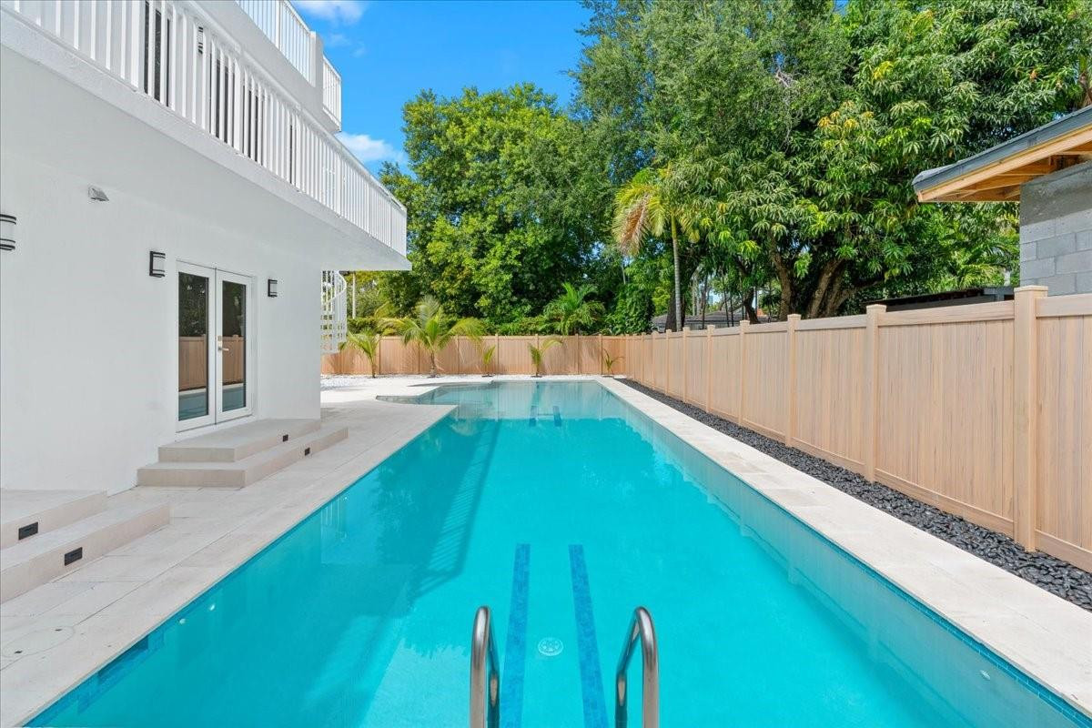 257 Southwest 32nd Road Miami, FL 33129 - Photo 27 of 60 Photo 27