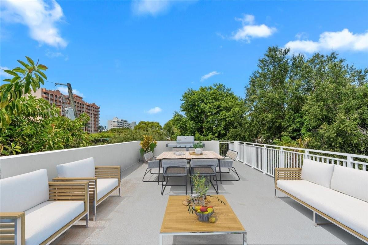 257 Southwest 32nd Road Miami, FL 33129 - Photo 47 of 60 Rooftop