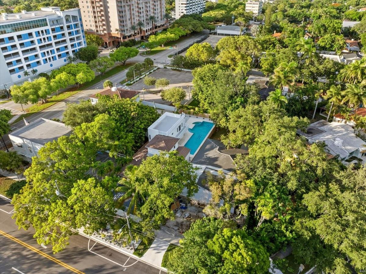 257 Southwest 32nd Road Miami, FL 33129 - Photo 49 of 60 Photo 50