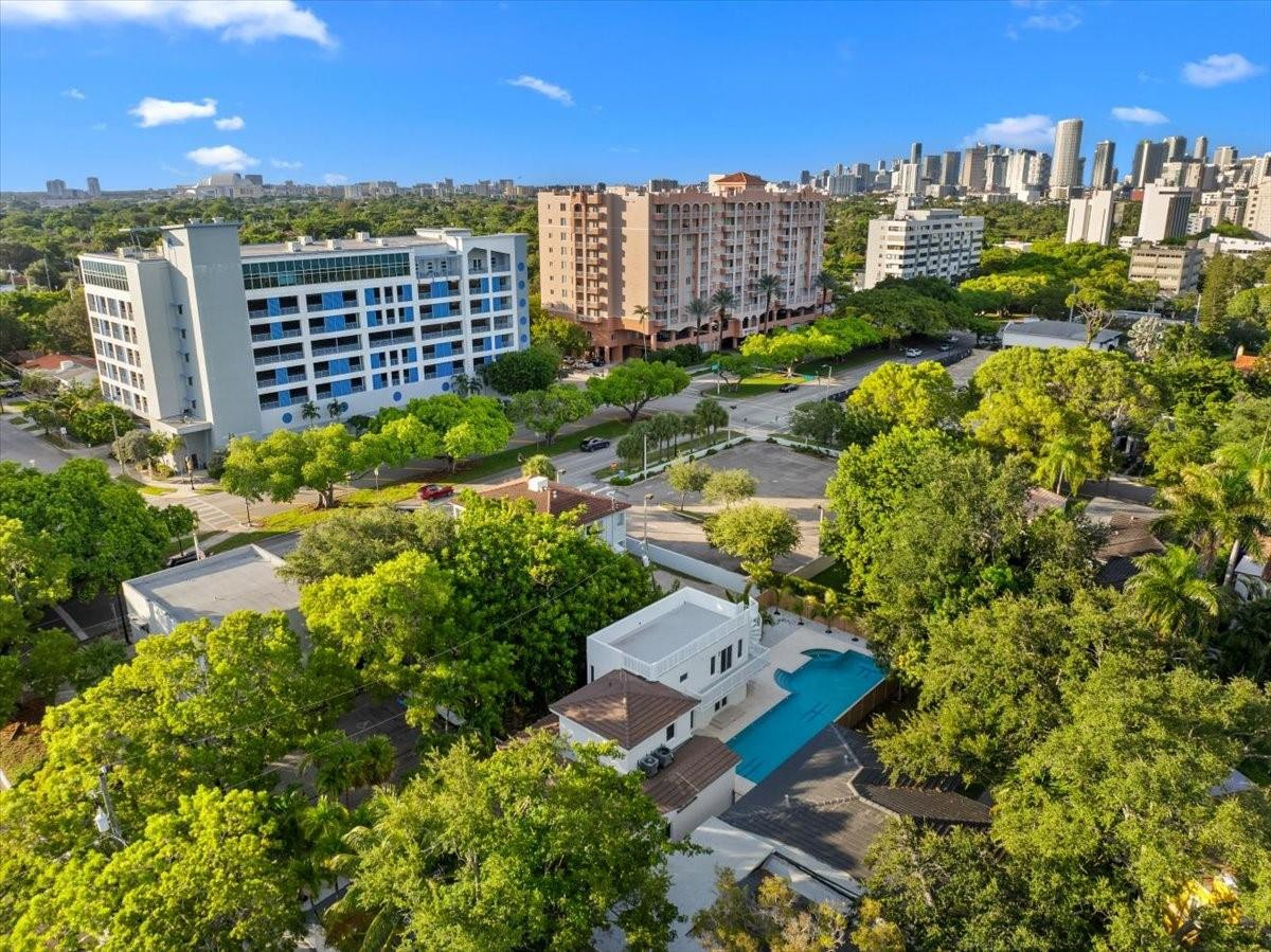 257 Southwest 32nd Road Miami, FL 33129 - Photo 51 of 60 Photo 52