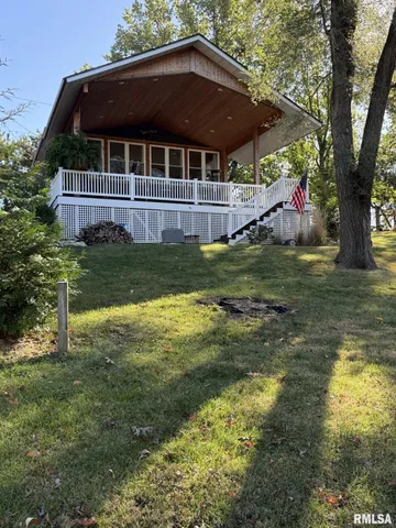 $249,900 | 86 Lake Warren Drive, Monmouth, IL 61462