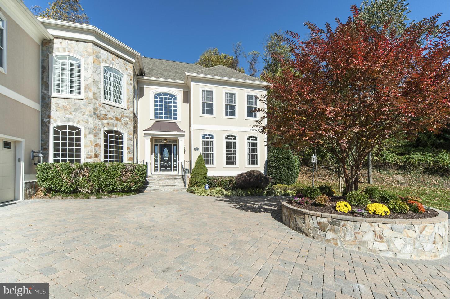Exterior (Front)