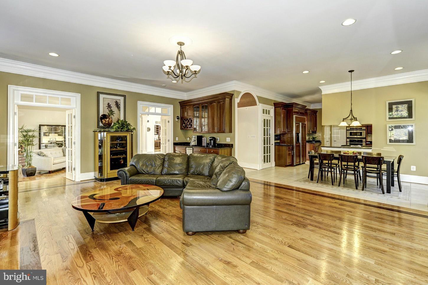 1040 Bellview Road McLean, VA 22102 - Photo 10 of 27 Interior (General)