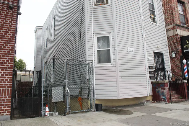 $799,000 | 1731 White Plains Road | Hunt Estate