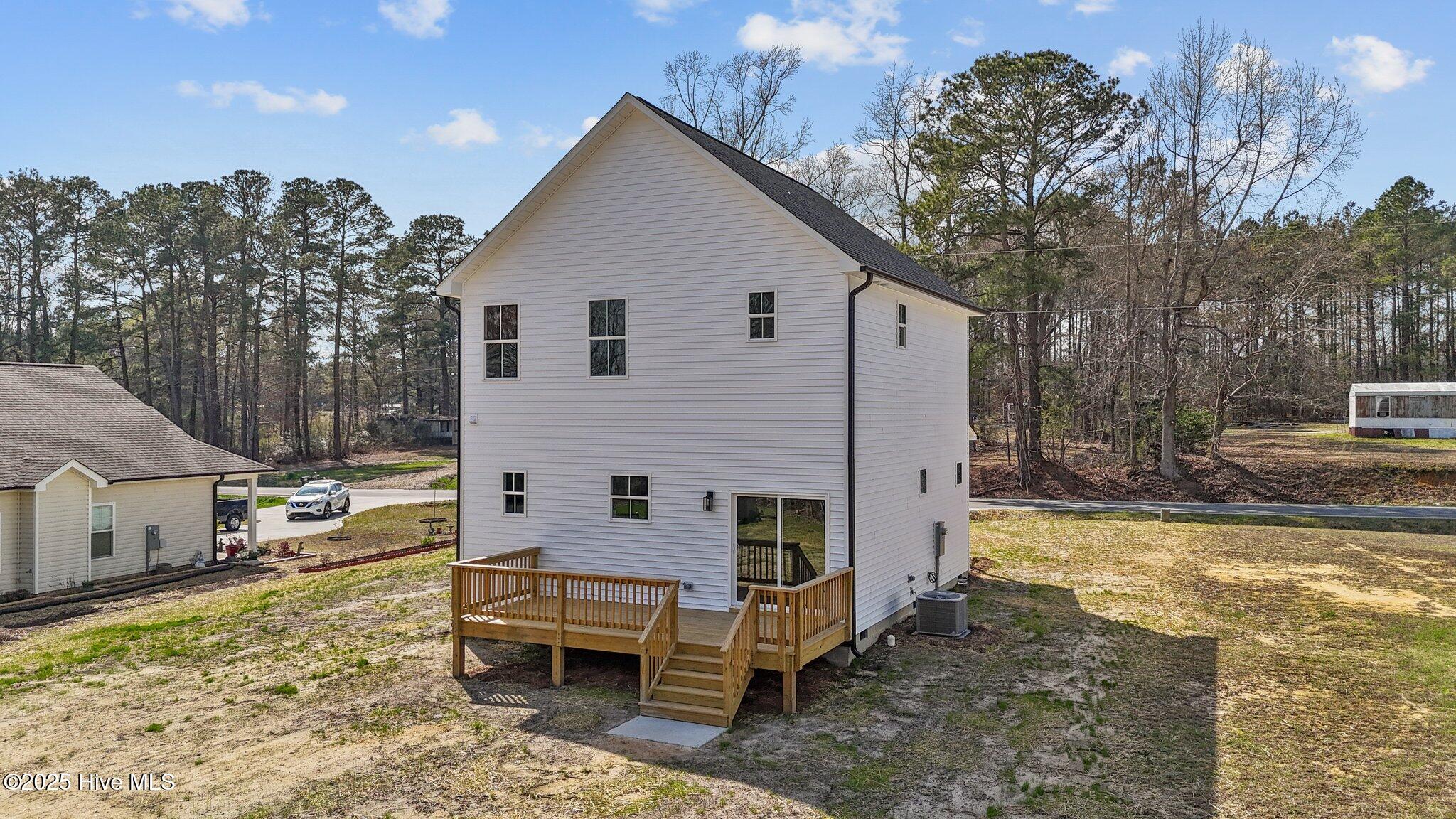 1019 Thompson Road Four Oaks, NC 27524 - Photo 28 of 38 15-web-or-mls-DJI_20250319151200_0981_D