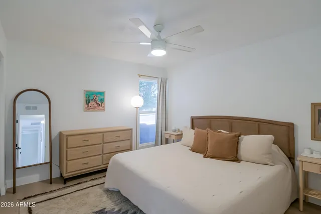 $2,150 | 16041 North 31st Street, Unit 14, Phoenix, AZ 85032