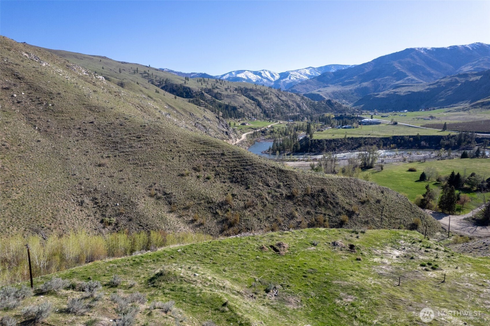 6 Cowboy Road Pateros, WA 98846 - Photo 21 of 38