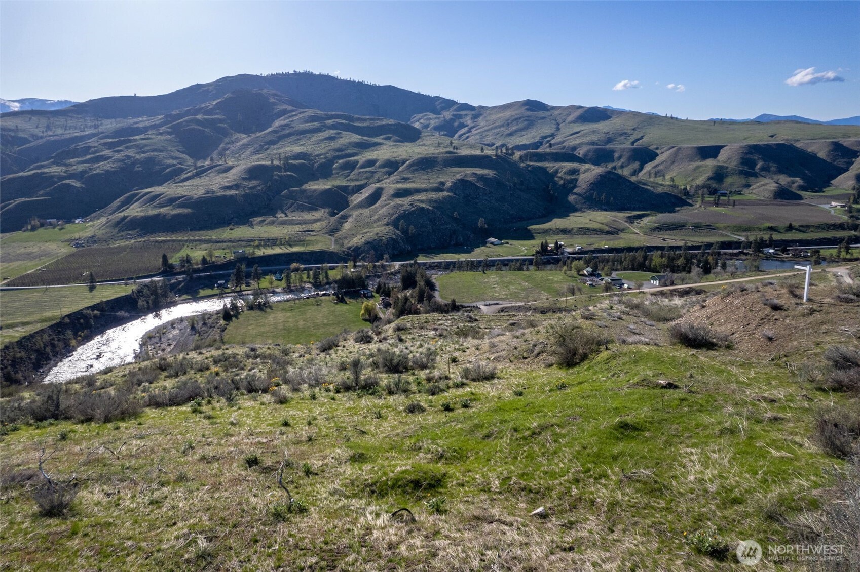 6 Cowboy Road Pateros, WA 98846 - Photo 25 of 38