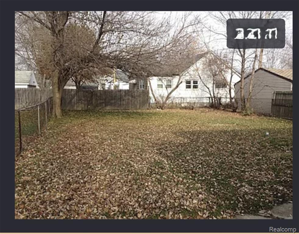 16641 Stephens Eastpointe, MI 48021 - Photo 2 of 3