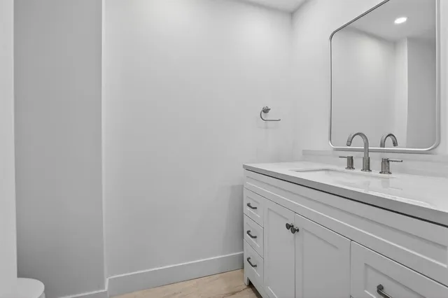 $395,000 | 721 East Coco Plum Circle, Unit 5, Plantation, FL 33324