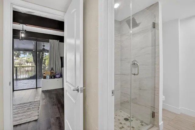 $395,000 | 721 East Coco Plum Circle, Unit 5, Plantation, FL 33324