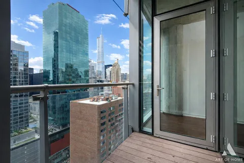 $440,000 | 600 North Fairbanks Court, Unit 2809, Chicago, IL 60611