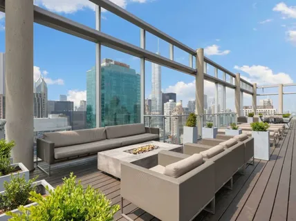 $440,000 | 600 North Fairbanks Court, Unit 2809, Chicago, IL 60611