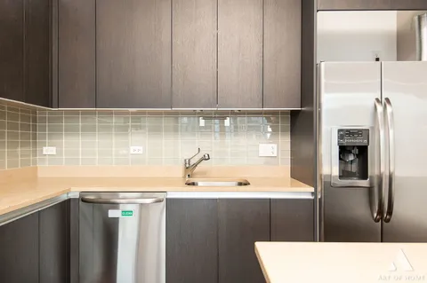 $440,000 | 600 North Fairbanks Court, Unit 2809, Chicago, IL 60611