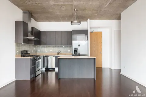$440,000 | 600 North Fairbanks Court, Unit 2809, Chicago, IL 60611