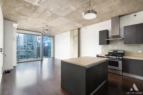 $440,000 | 600 North Fairbanks Court, Unit 2809, Chicago, IL 60611