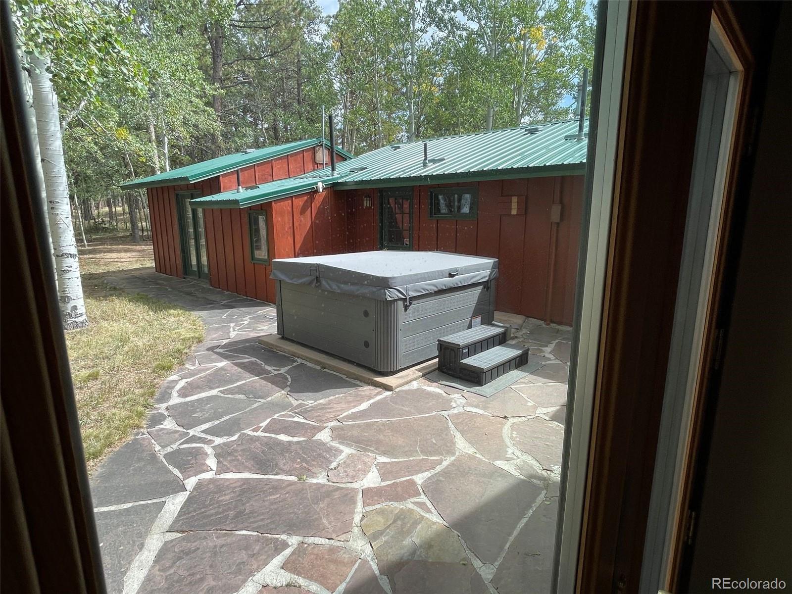 30 Debra Ann Road Golden, CO 80403 - Photo 10 of 48 Gallery Image 10