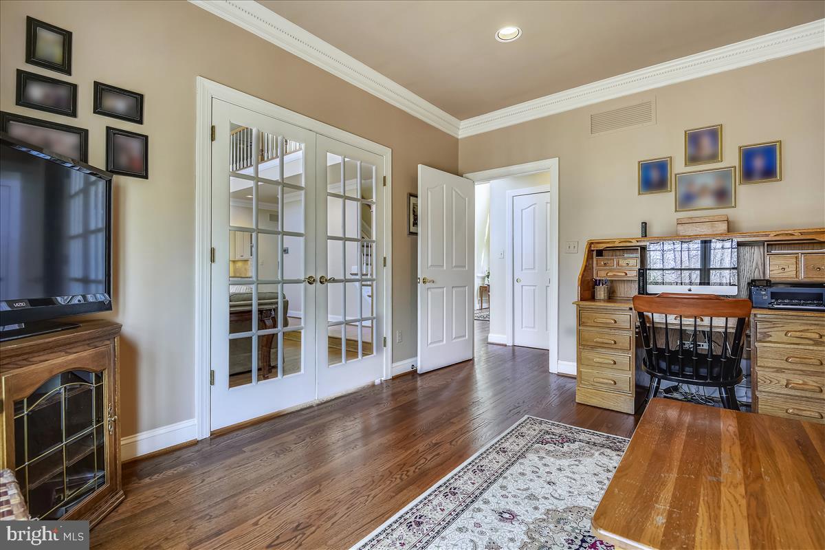 14408 Katie Road Phoenix, MD 21131 - Photo 11 of 53 Den