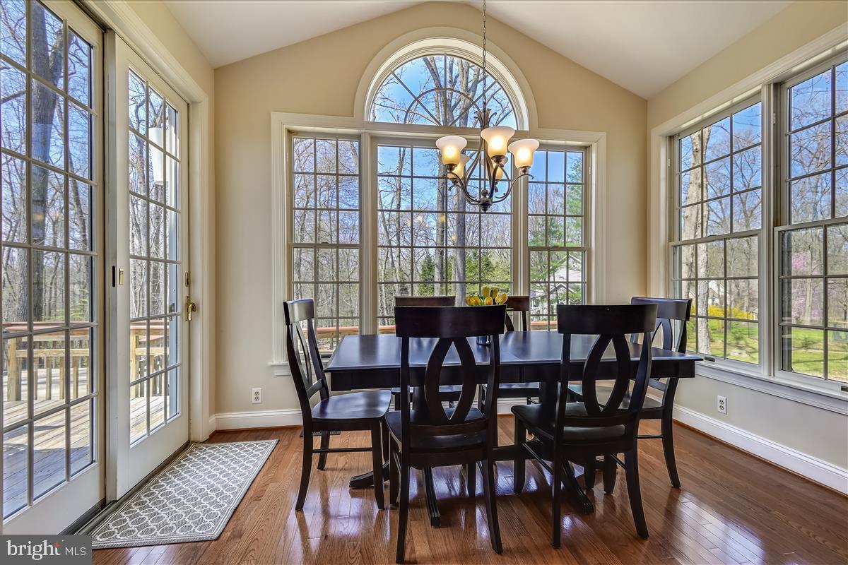 14408 Katie Road Phoenix, MD 21131 - Photo 22 of 53 Breakfast Room