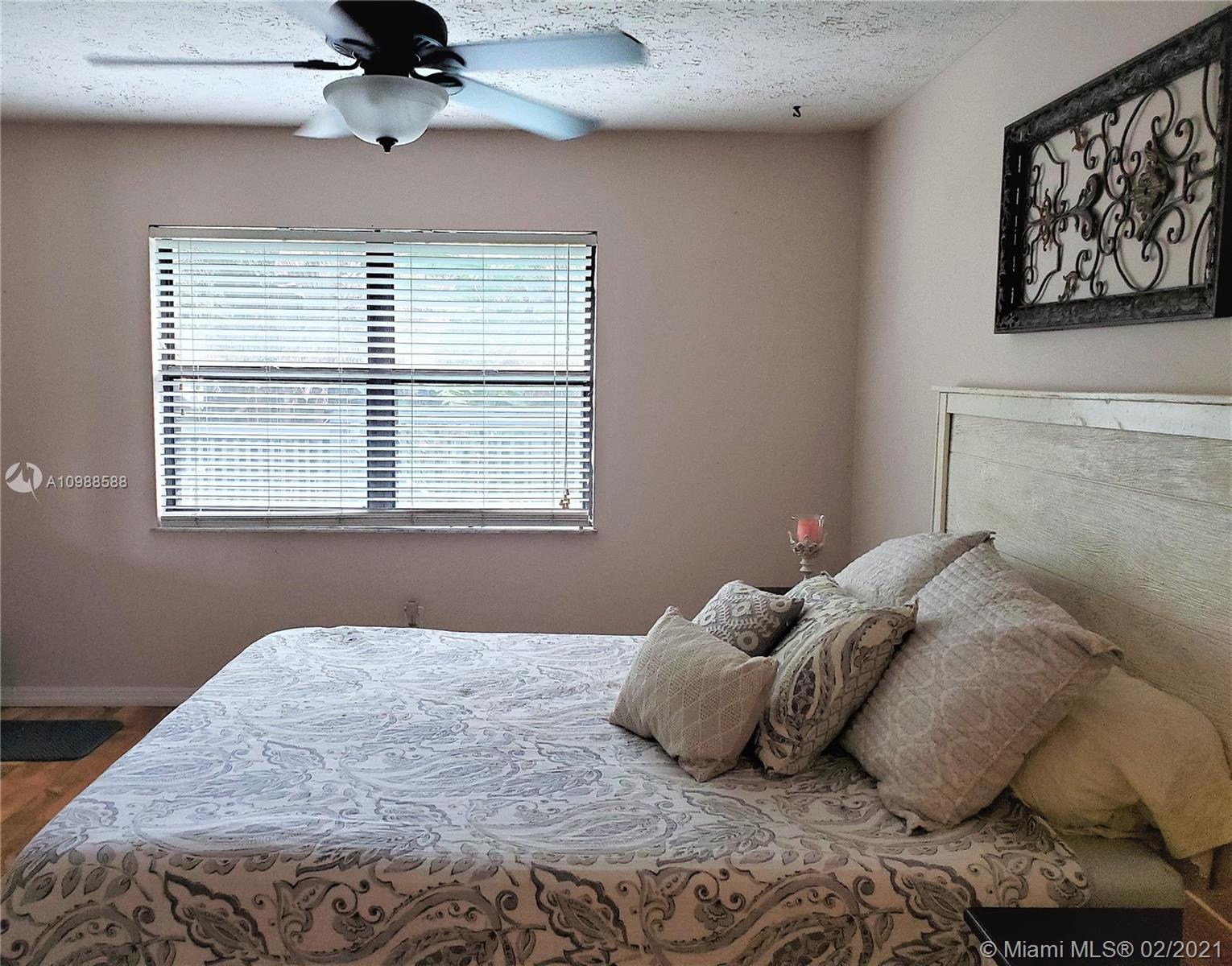 3726 Southeast Middle Street Stuart, FL 34997 - Photo 20 of 48 Gallery Image 20