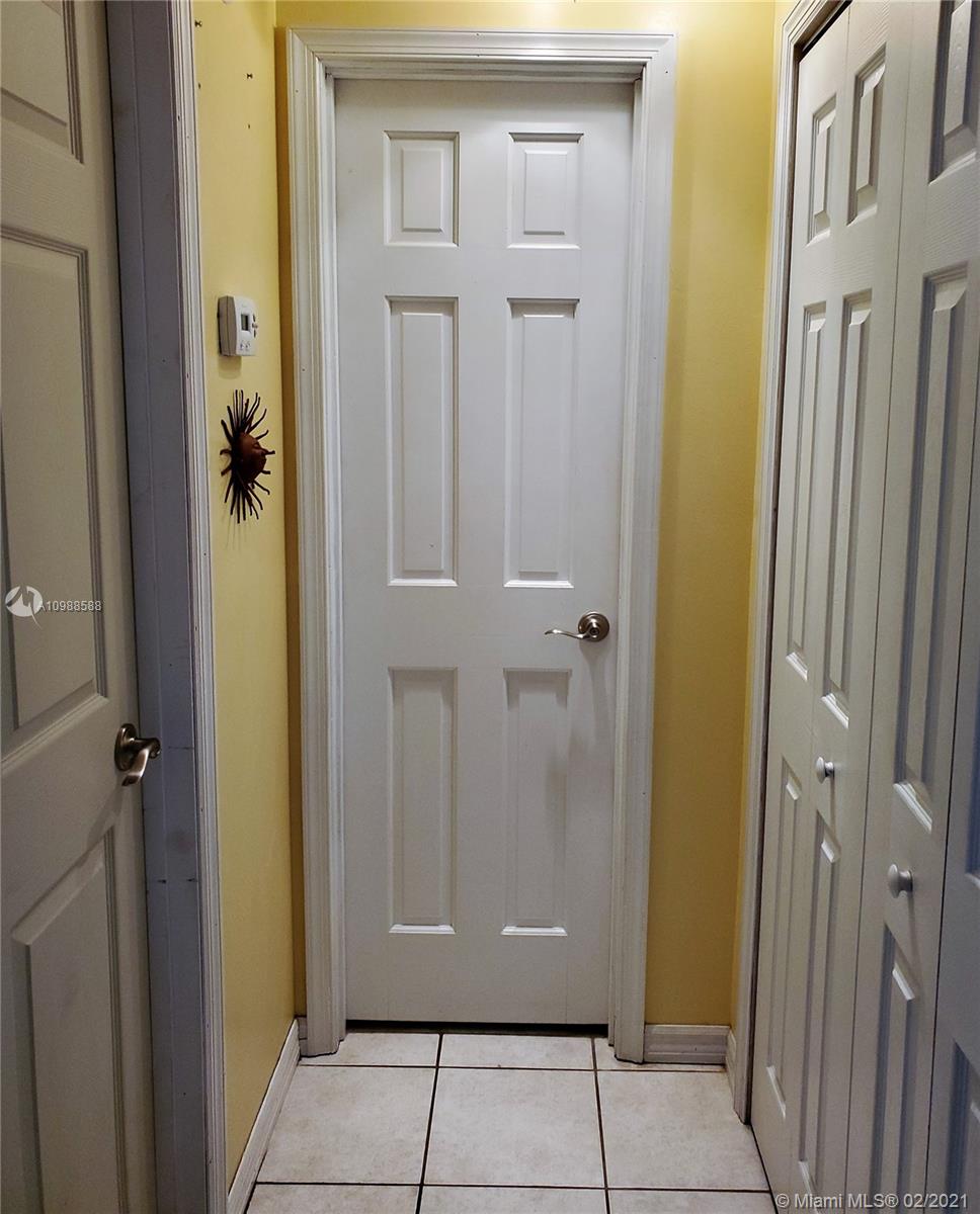 3726 Southeast Middle Street Stuart, FL 34997 - Photo 24 of 48 Gallery Image 24