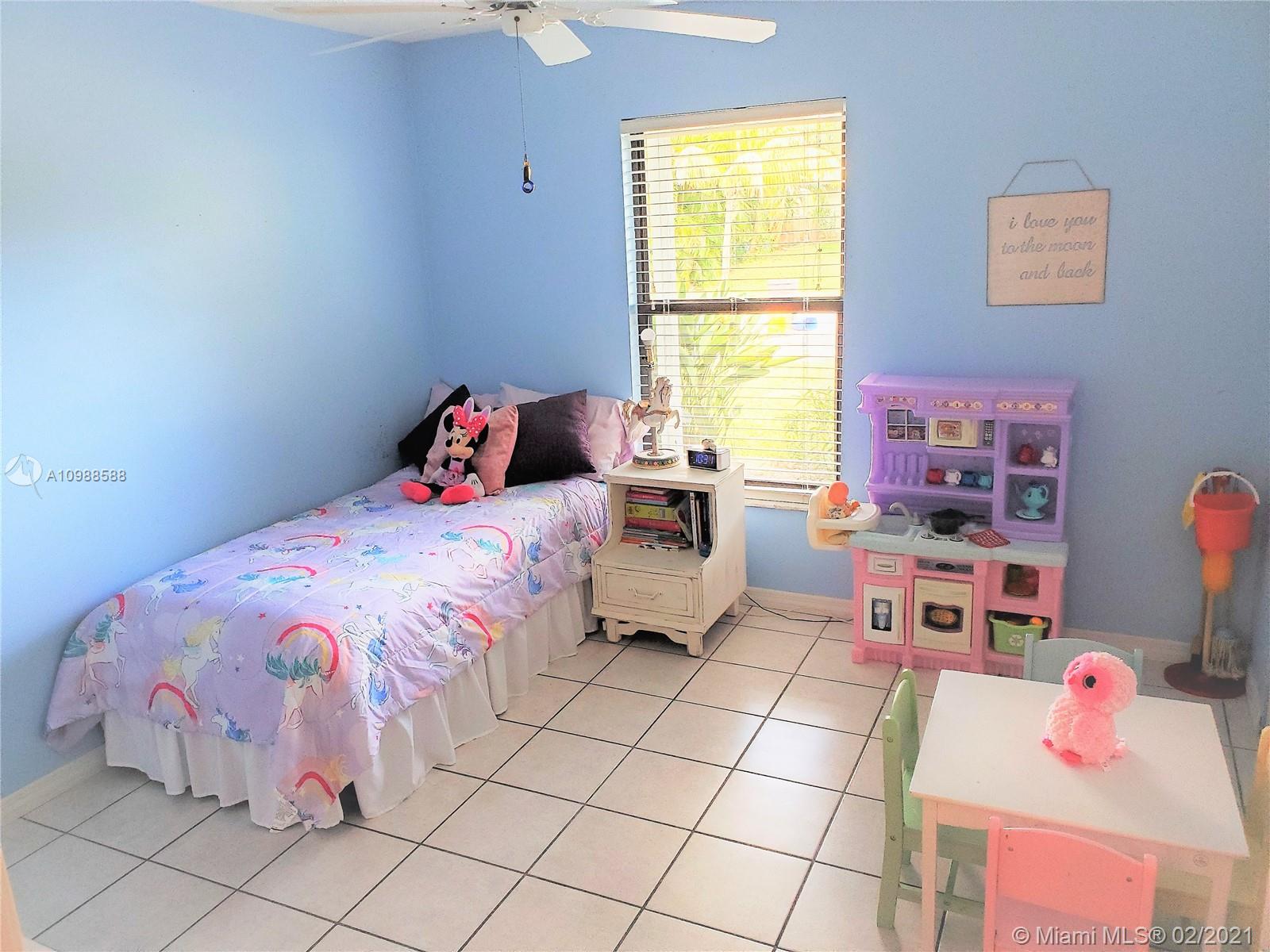 3726 Southeast Middle Street Stuart, FL 34997 - Photo 27 of 48 Gallery Image 27