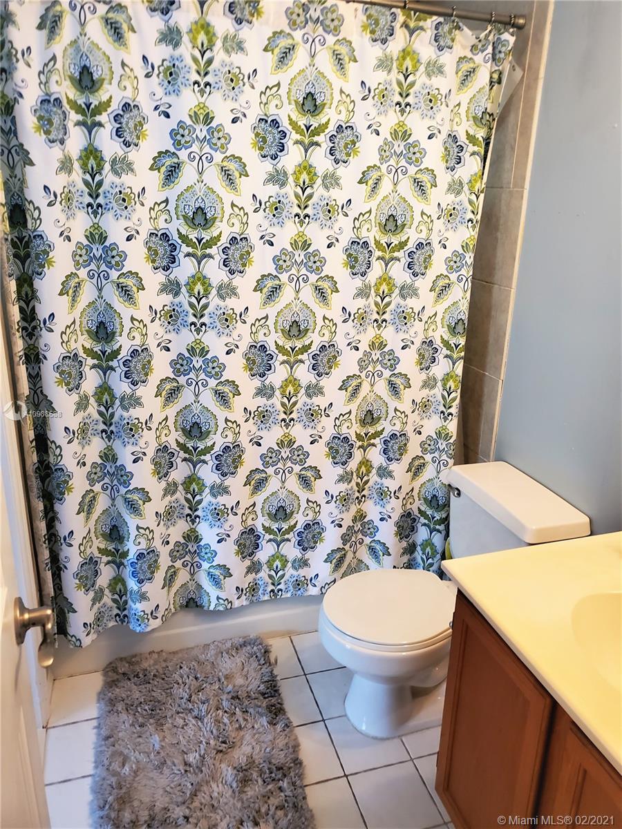 3726 Southeast Middle Street Stuart, FL 34997 - Photo 29 of 48 Gallery Image 29