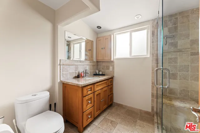 $20,000 | 3200 Oakley Drive, Los Angeles, CA 90068