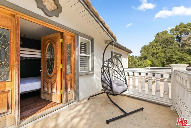 $20,000 | 3200 Oakley Drive, Los Angeles, CA 90068