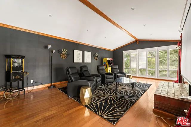 $20,000 | 3200 Oakley Drive, Los Angeles, CA 90068