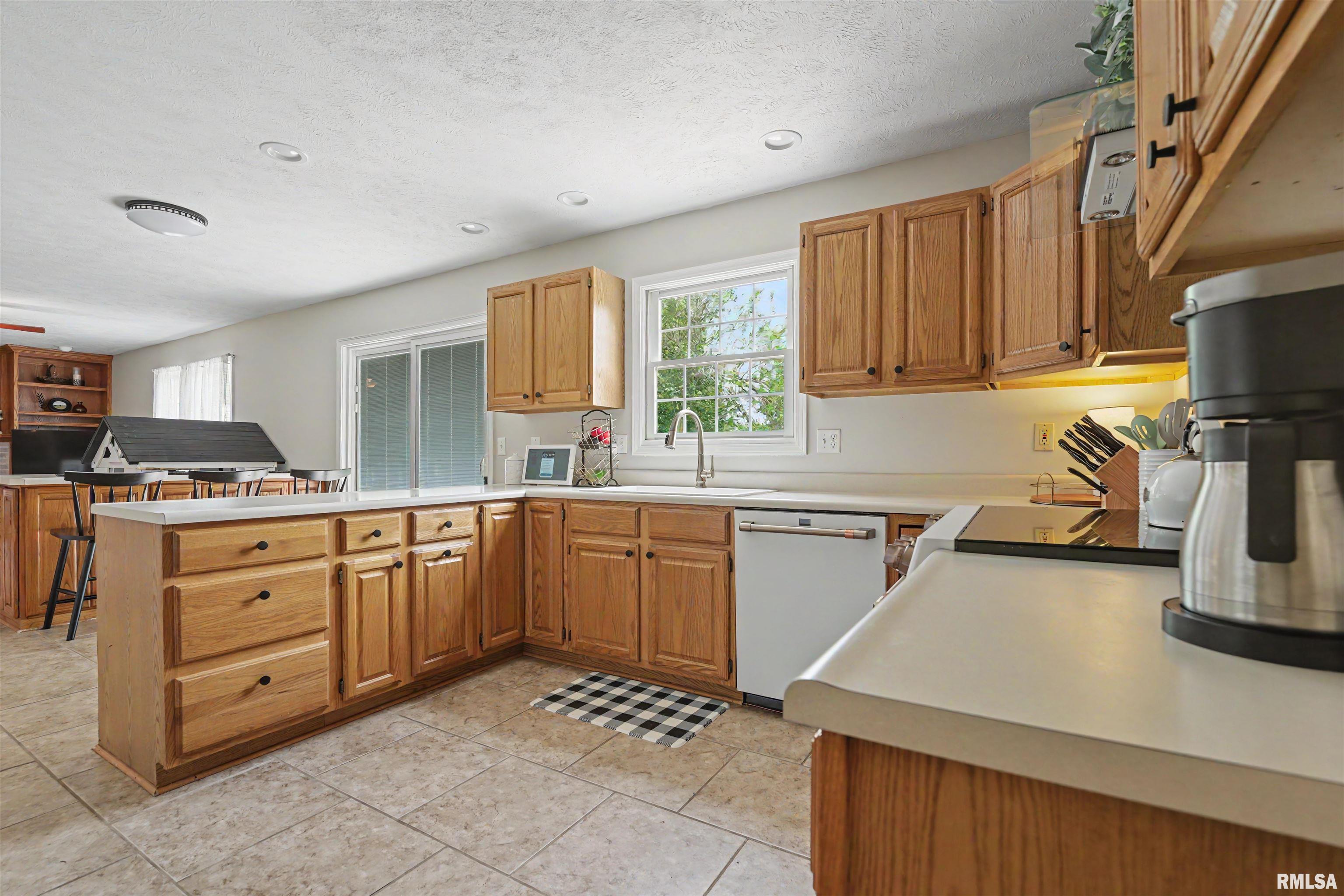 416 South Maple Avenue Minier, IL 61759 - Photo 14 of 45