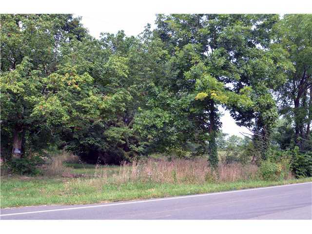 5104 Liberty Road Delaware, OH 43015 - Photo 2 of 9 Gallery Image 2