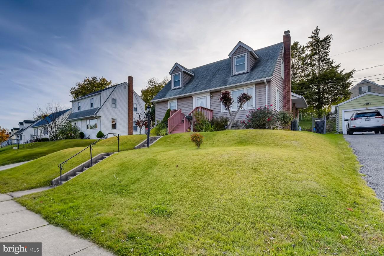 5548 Oakland Road Baltimore, MD 21227 - Photo 2 of 28 Gallery Image 2
