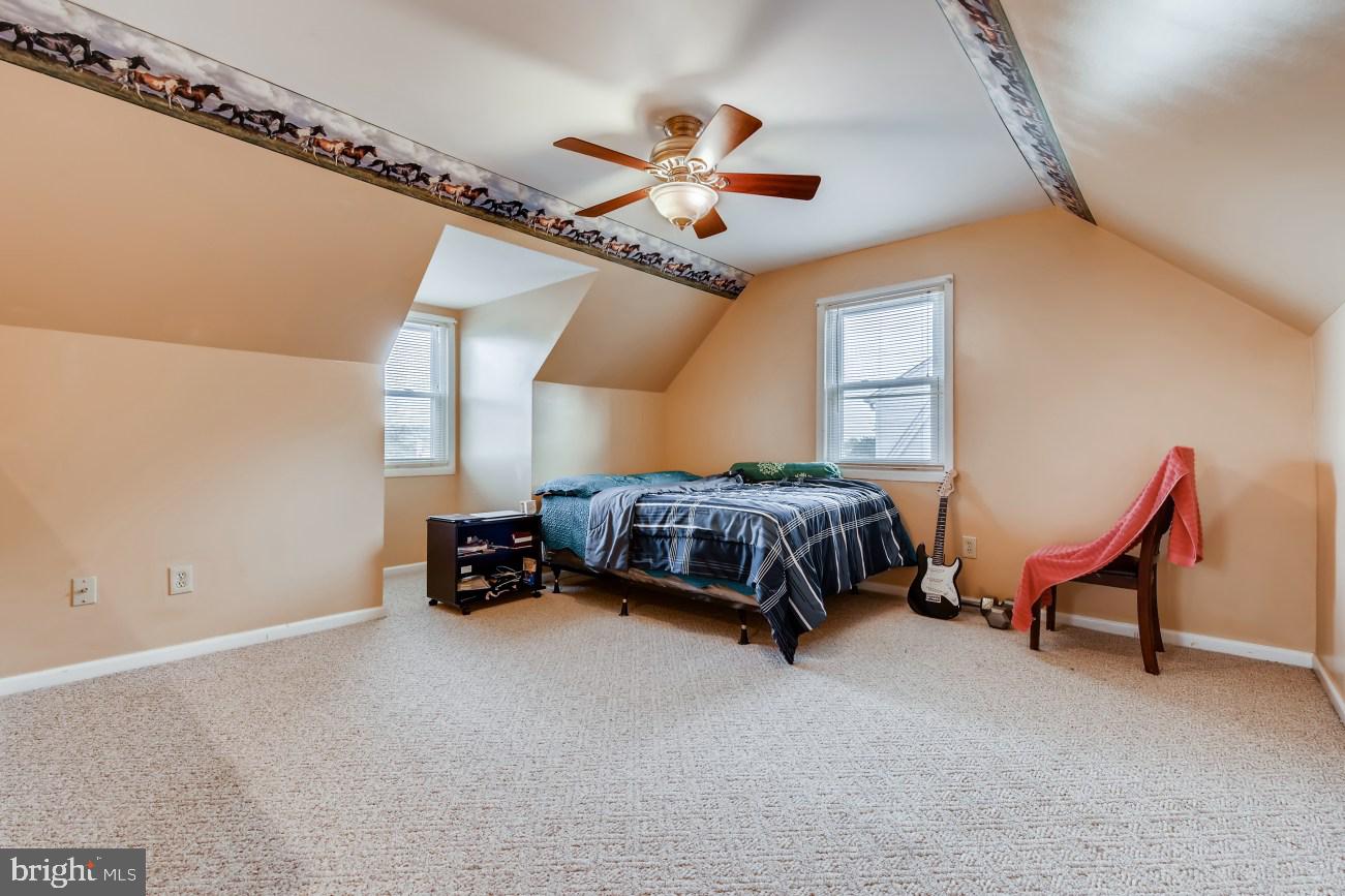 5548 Oakland Road Baltimore, MD 21227 - Photo 16 of 28 Gallery Image 16