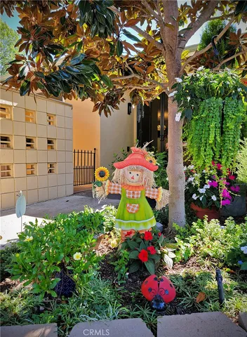 $484,000 | 191 Avenida Majorca, Unit D, Laguna Woods, CA 92637