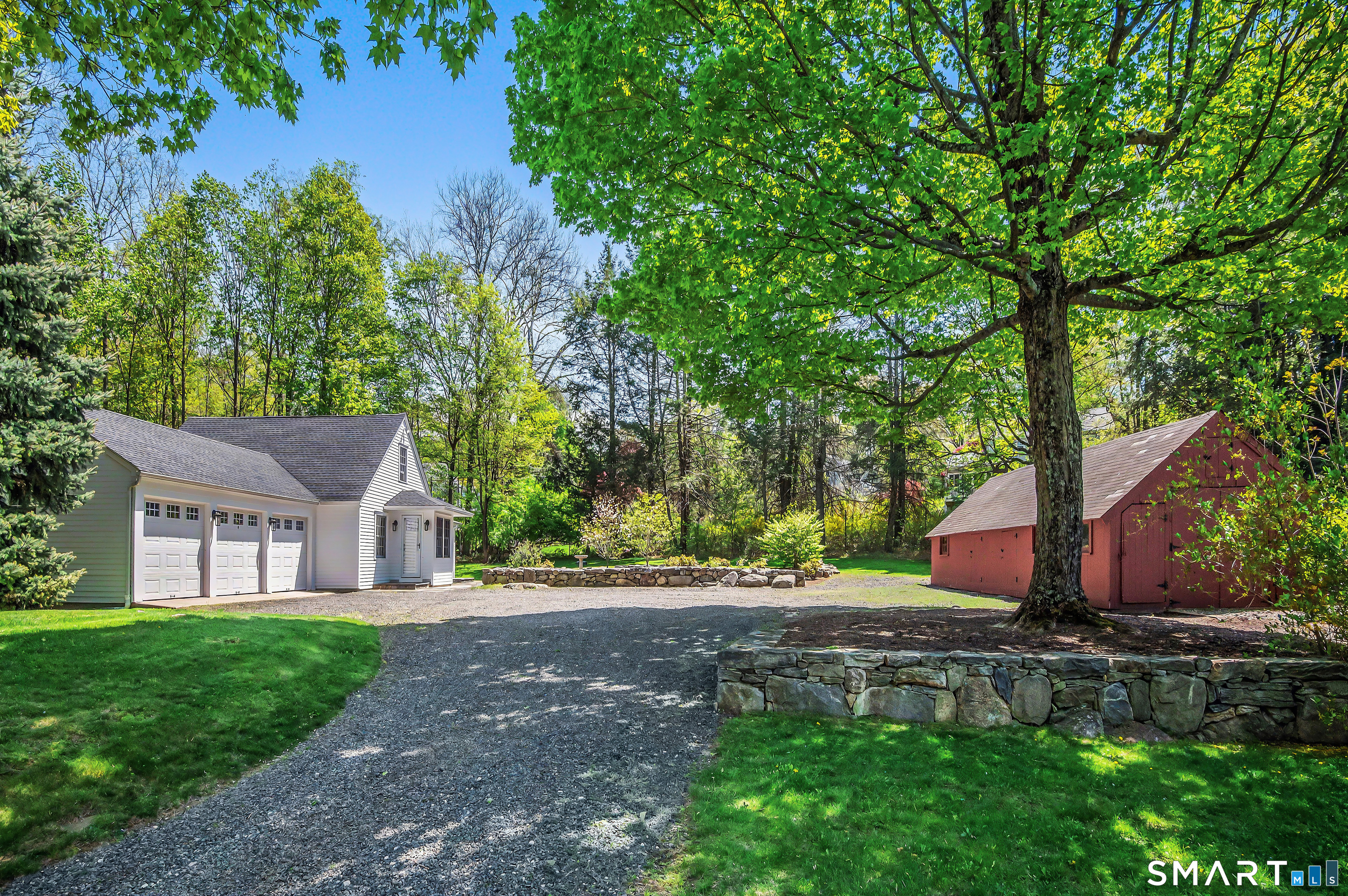 20 Lounsbury Road Ridgefield, CT 06877 - Photo 32 of 40