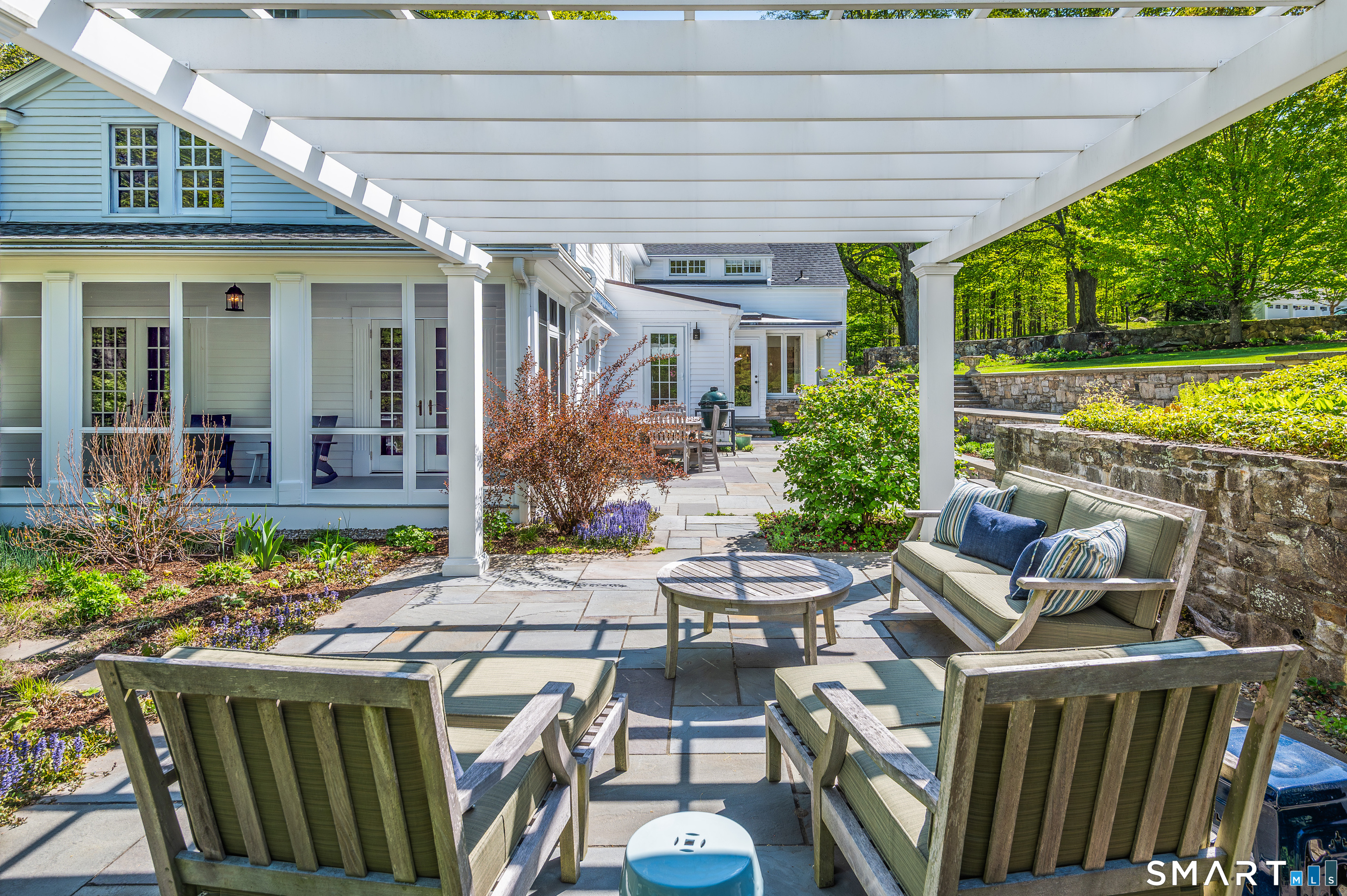 20 Lounsbury Road Ridgefield, CT 06877 - Photo 5 of 40