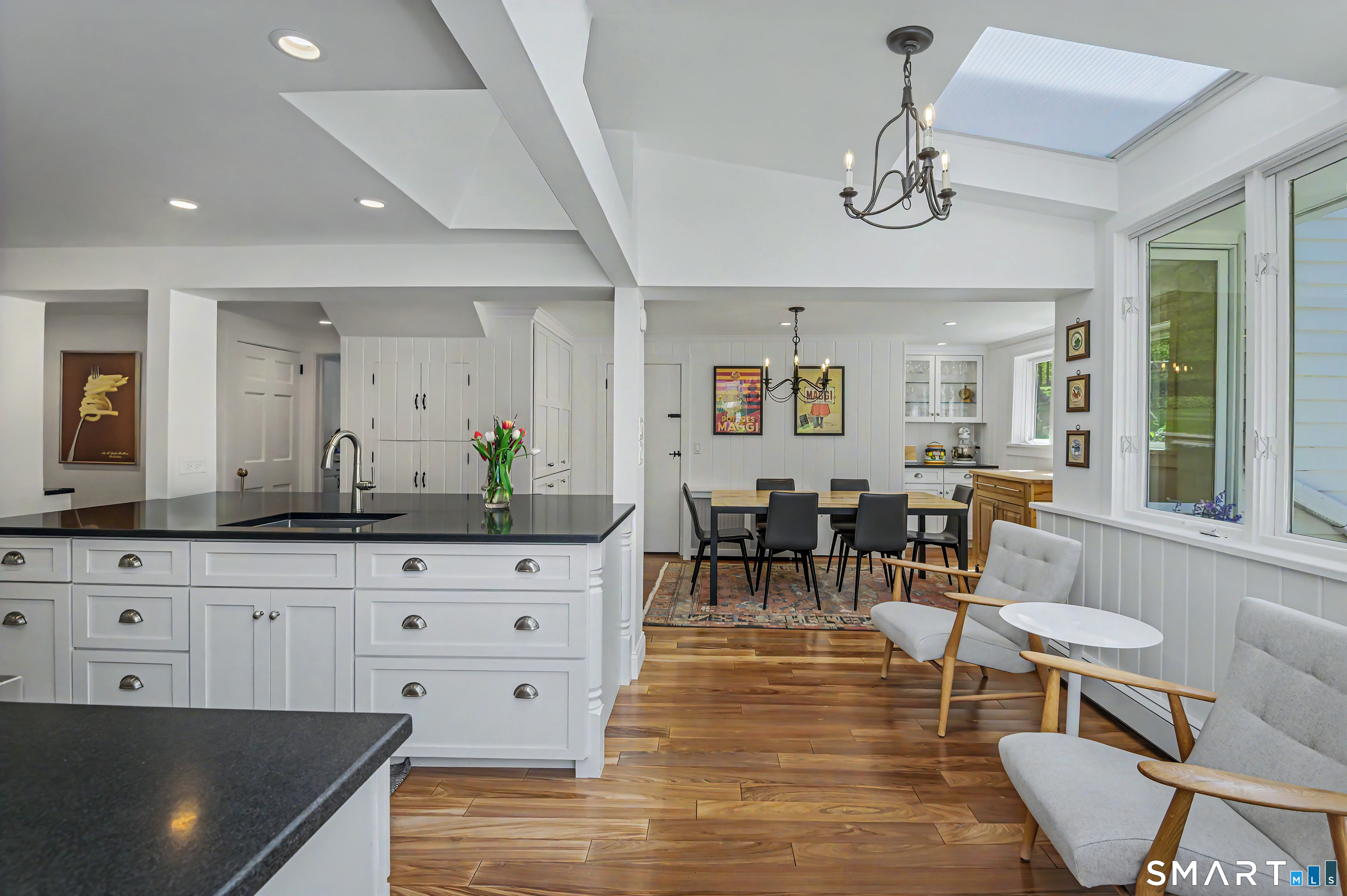 20 Lounsbury Road Ridgefield, CT 06877 - Photo 8 of 40