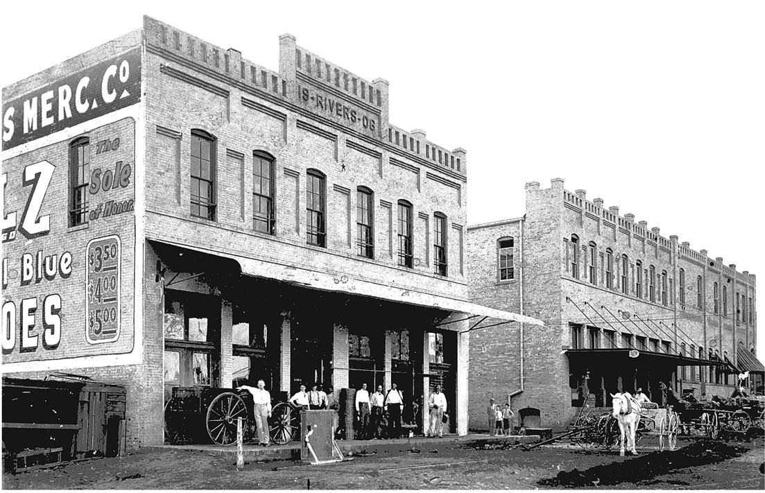 110 South Main Street, Unit 104 Elgin, TX 78621 - Photo 20 of 20 a front view of a building with street