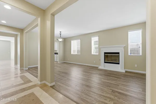 $3,750 | 3024 Tournament Drive, Palmdale, CA 93551