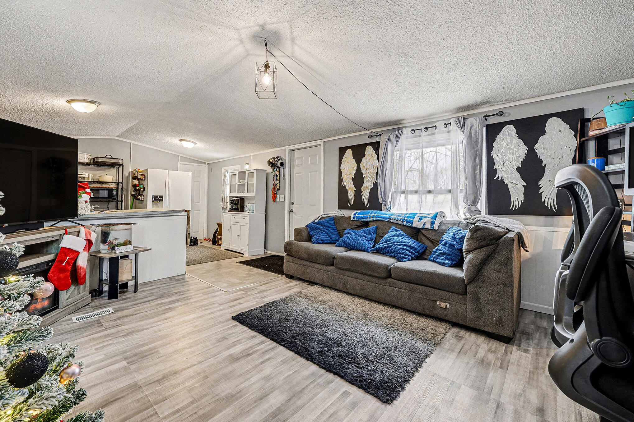 4337 Holland Lake Road Sheridan, MI 48884 - Photo 4 of 21 006_file_246