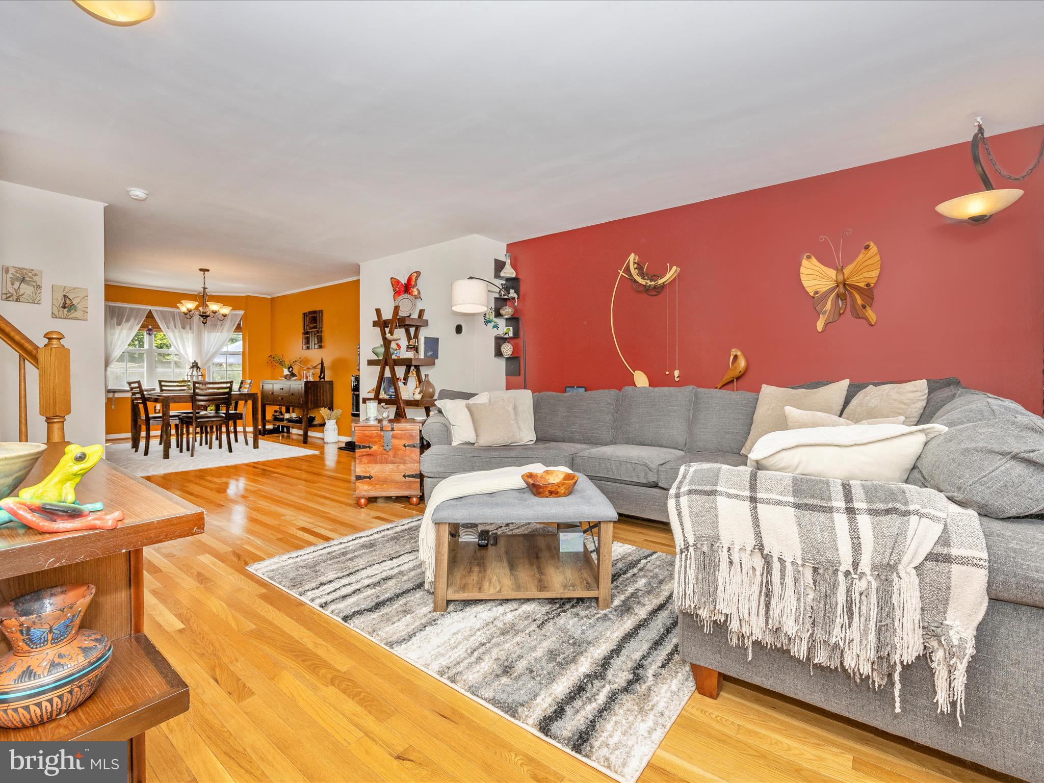 9205 Ridgefield Circle Frederick, MD 21701 - Photo 2 of 64 Living Room