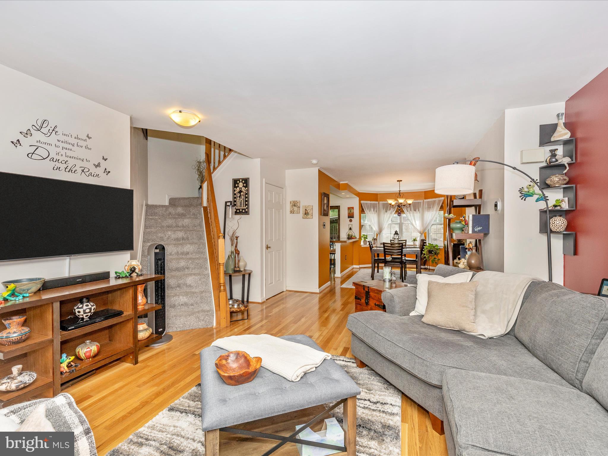 9205 Ridgefield Circle Frederick, MD 21701 - Photo 4 of 64 Living Room