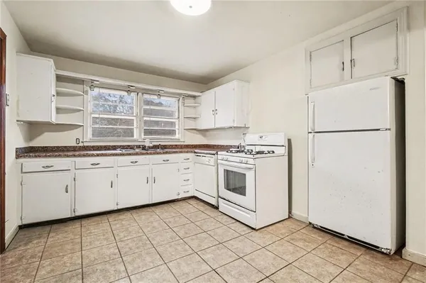 $425,000 | 4568 Austell Powder Springs Road Southwest, Austell, GA 30106