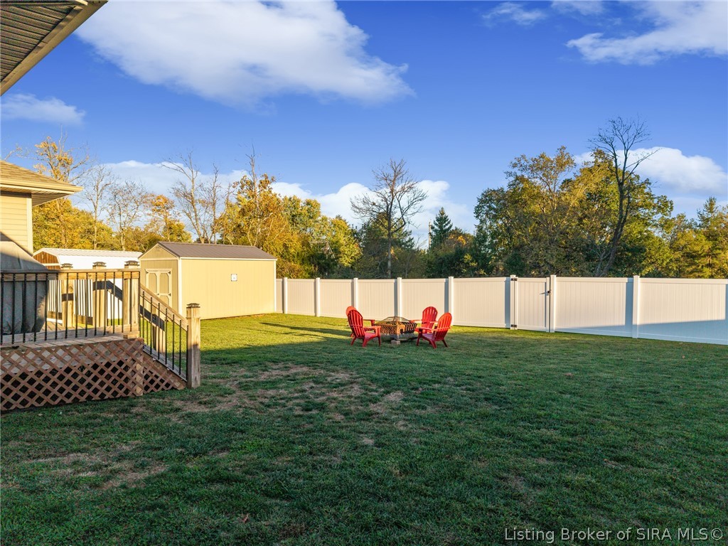 8058 Hudson Lane Georgetown, IN 47122 - Photo 33 of 38