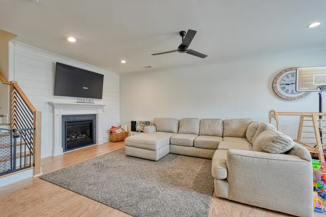 $465,000 | 1216 South Pinot Road, Duncan, SC 29334