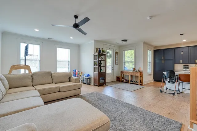 $465,000 | 1216 South Pinot Road, Duncan, SC 29334